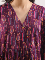 Saya Printed Pashmina 3-Piece Unstitched Suit Magenta - Image 5